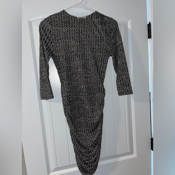 Dresses & Skirts - Gray dress